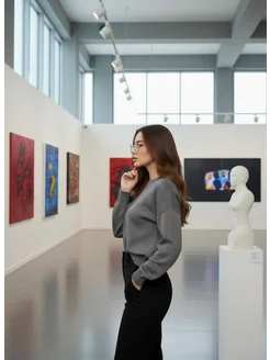 Свитер оверсайз укороченный